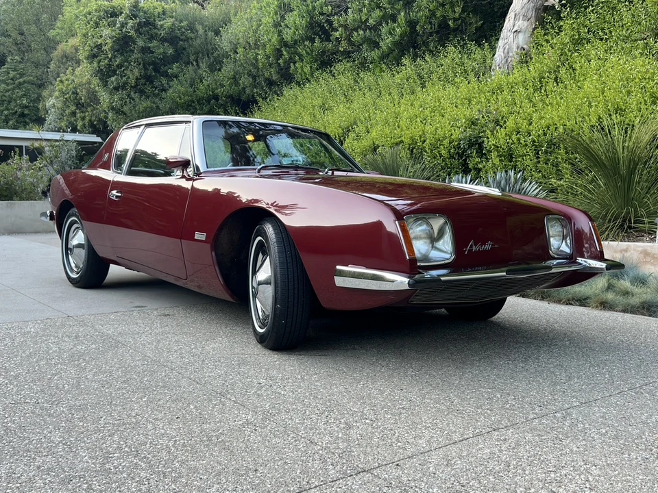 1964 Studebaker Avanti - Image 16 of 31