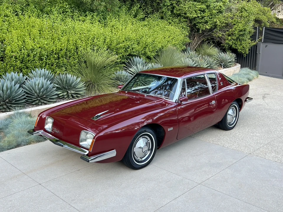 1964 Studebaker Avanti - Image 6 of 31