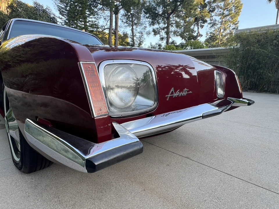 1964 Studebaker Avanti - Image 23 of 31