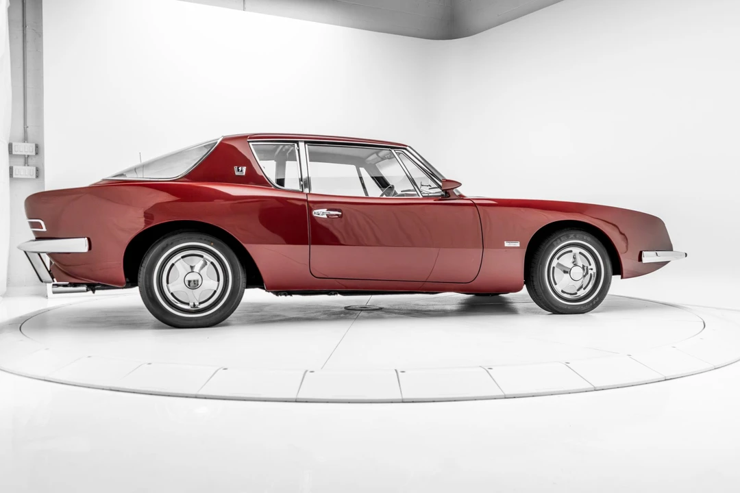 1964 Studebaker Avanti - Image 23 of 31
