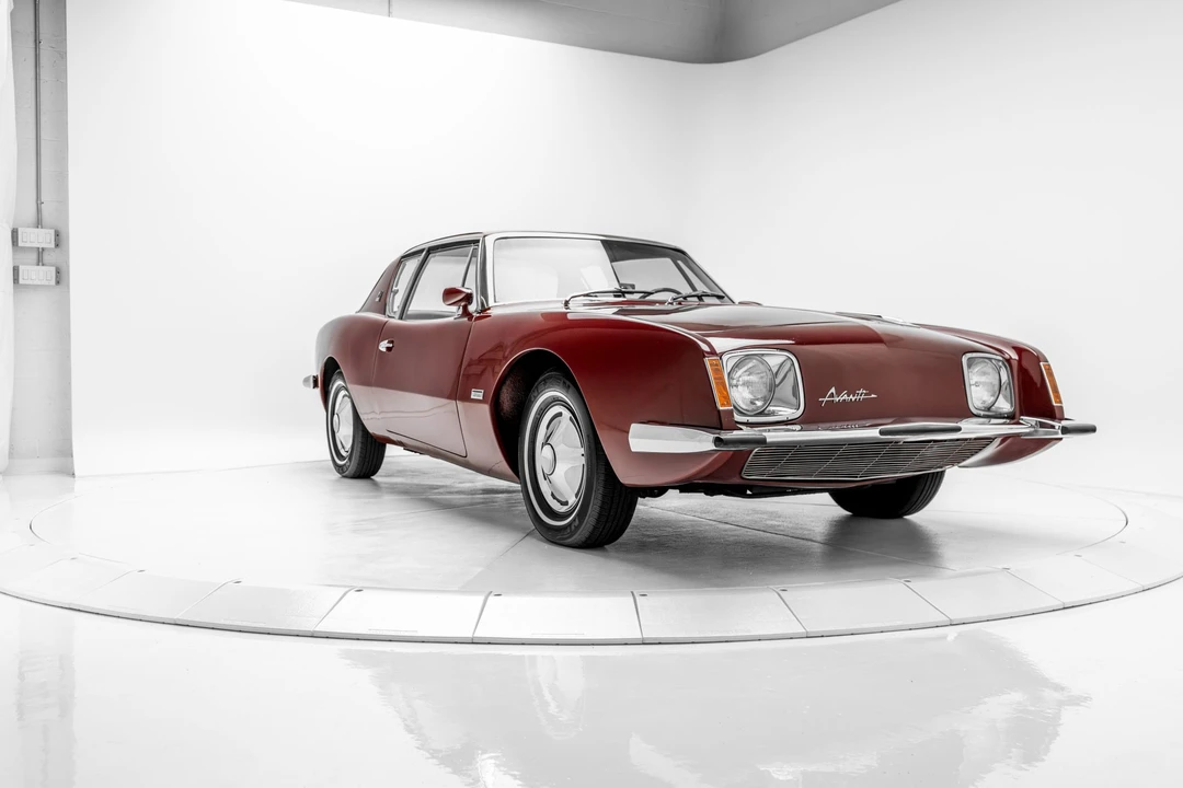 1964 Studebaker Avanti - Image 26 of 31