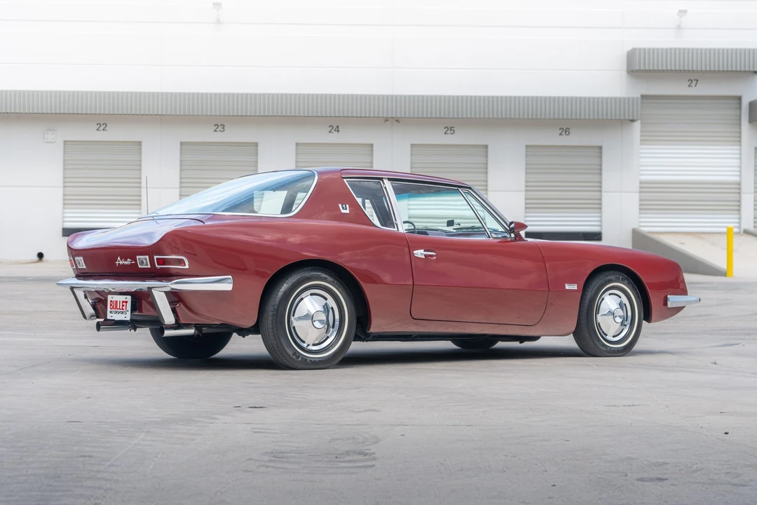 1964 Studebaker Avanti - Image 9 of 31