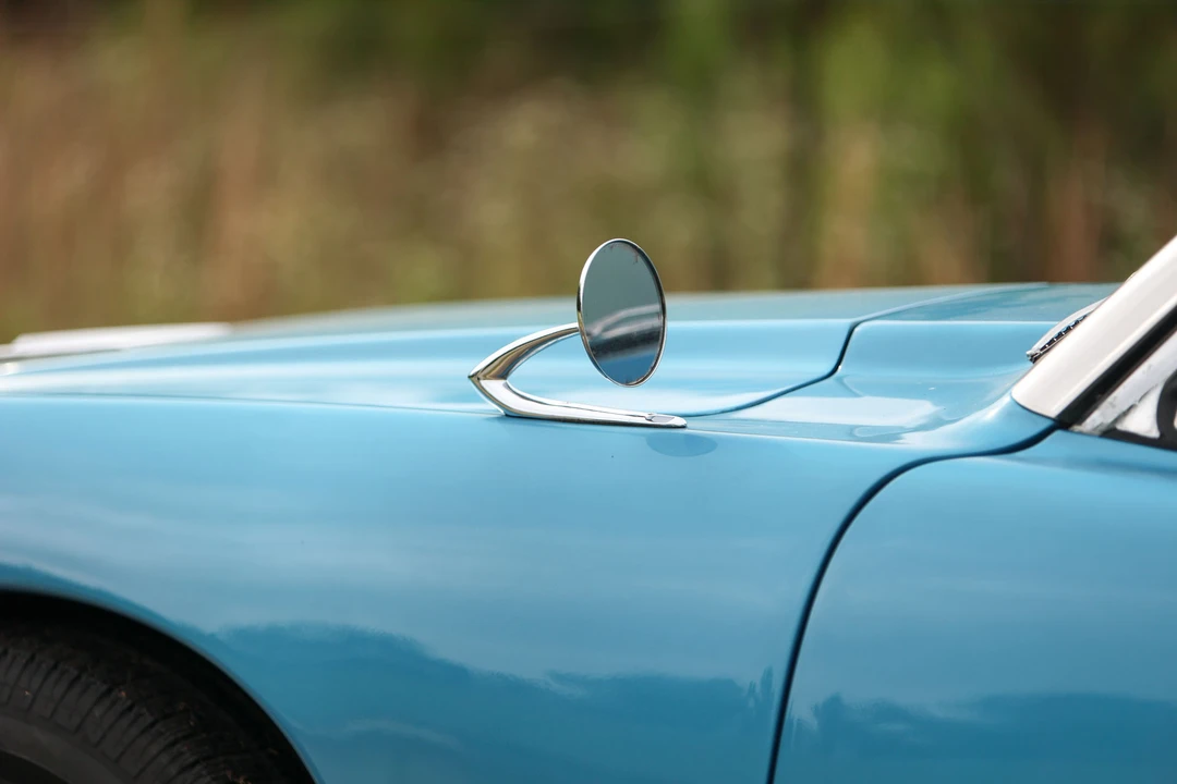 1964 Studebaker Avanti - Image 17 of 31