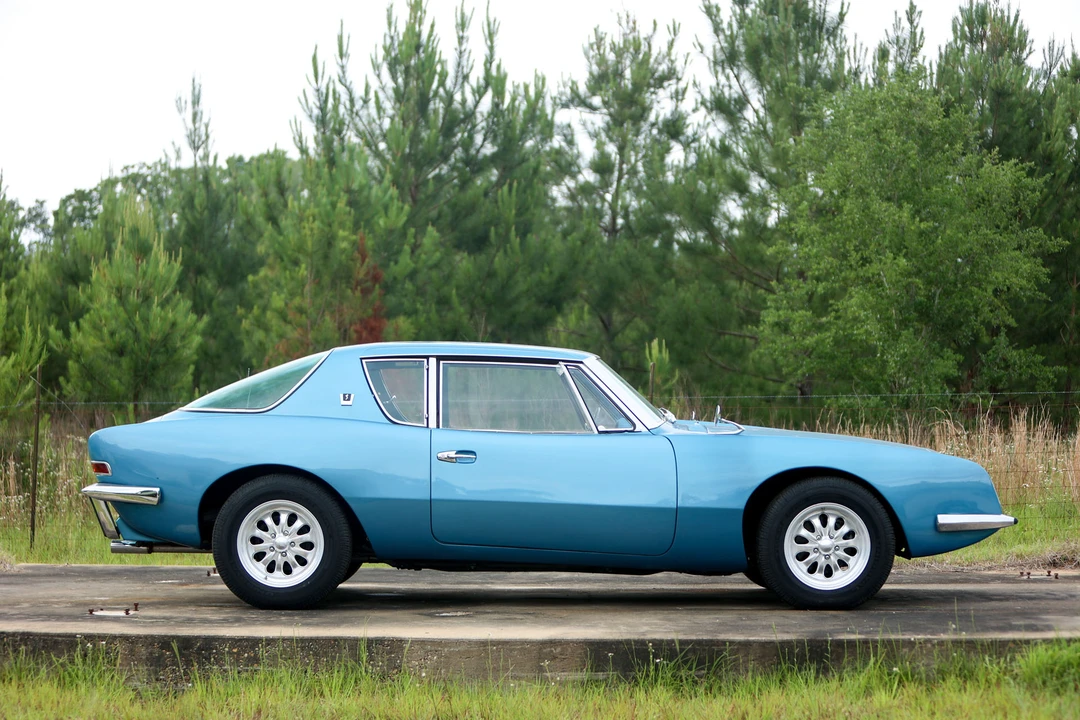 1964 Studebaker Avanti - Image 24 of 31