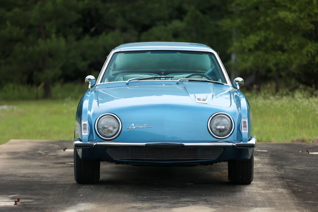 1964 Studebaker Avanti - Image 25 of 31