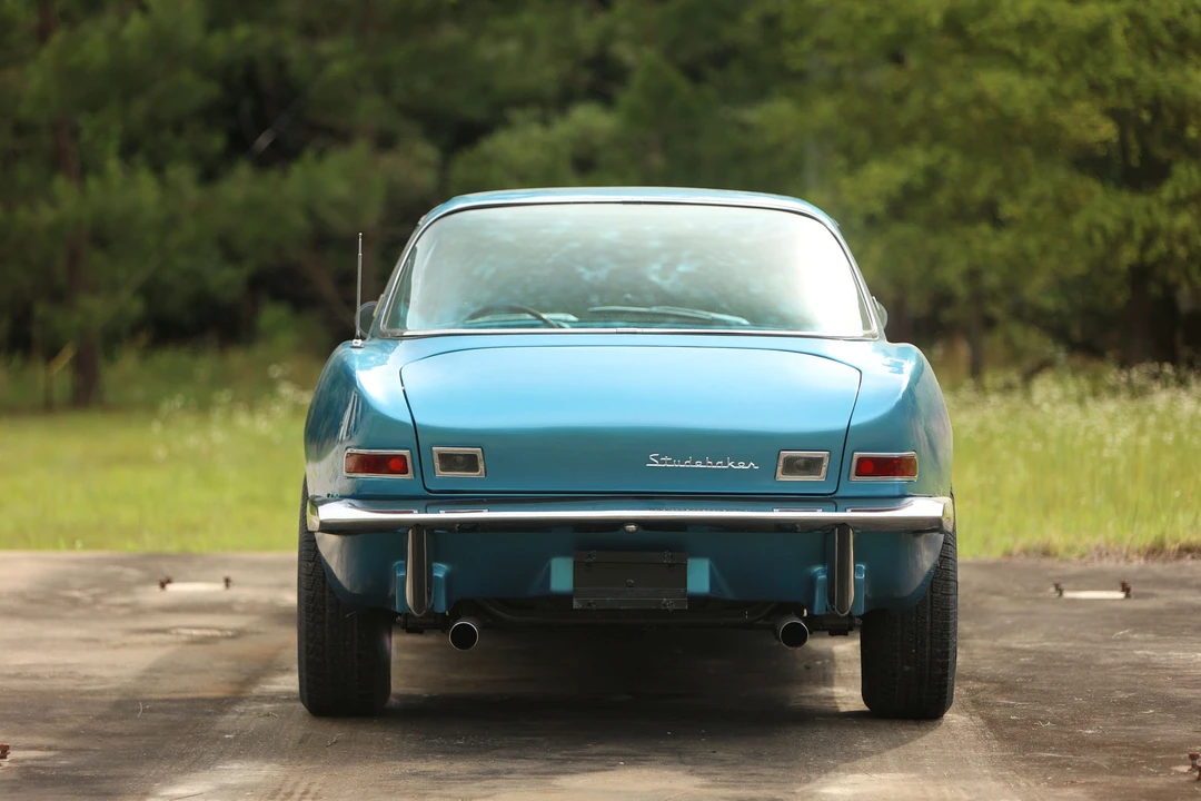 1964 Studebaker Avanti - Image 7 of 31