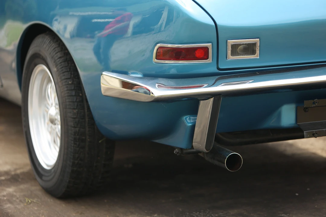 1964 Studebaker Avanti - Image 10 of 31