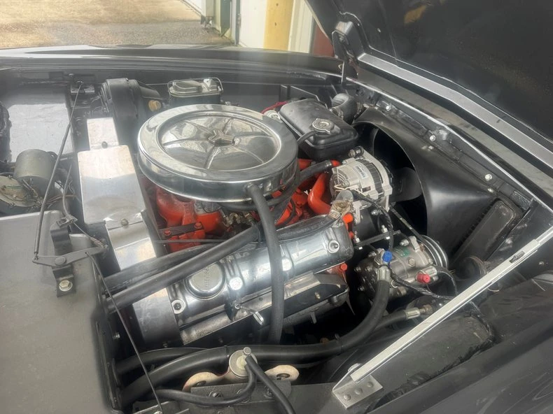 1964 Studebaker Avanti - Image 28 of 31