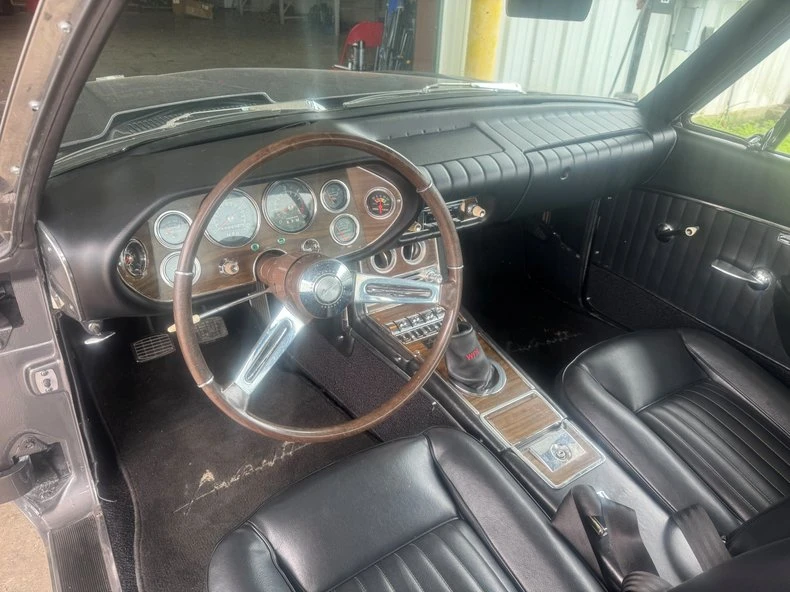 1964 Studebaker Avanti - Image 19 of 31