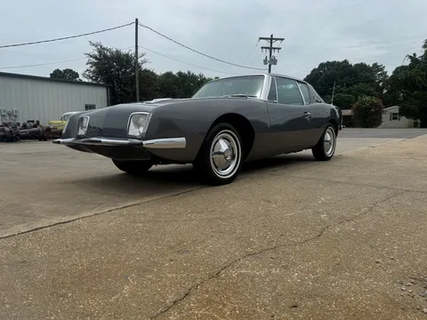 1964 Studebaker Avanti