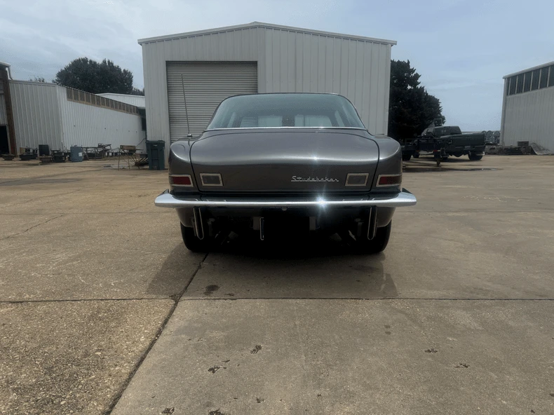 1964 Studebaker Avanti - Image 12 of 31