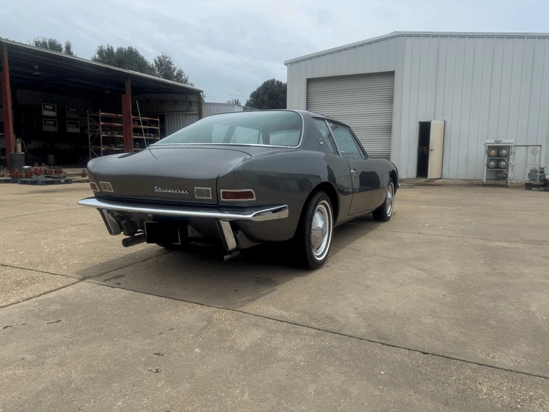 1964 Studebaker Avanti - Image 13 of 31