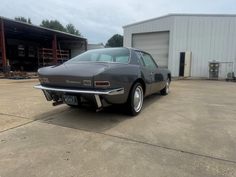 1964 Studebaker Avanti - Image 5 of 31