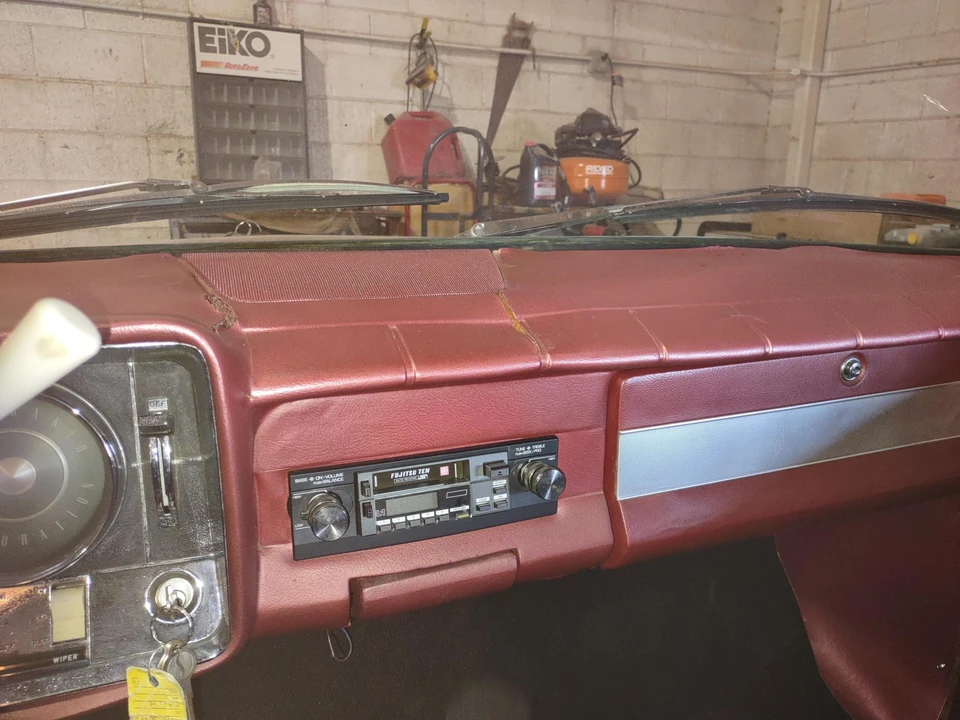 1964 Studebaker Commander - Image 28 of 31