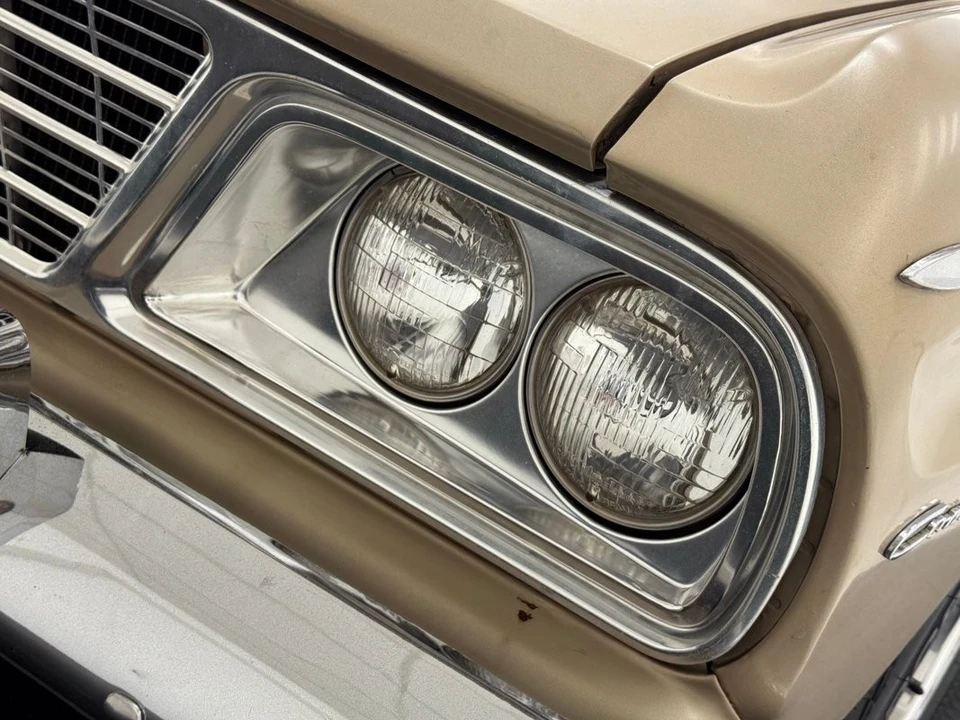 1964 Studebaker Commander - Image 11 of 31
