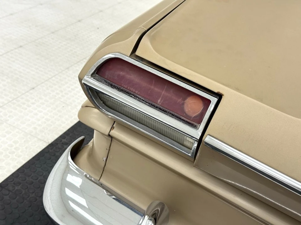 1964 Studebaker Commander - Image 20 of 31