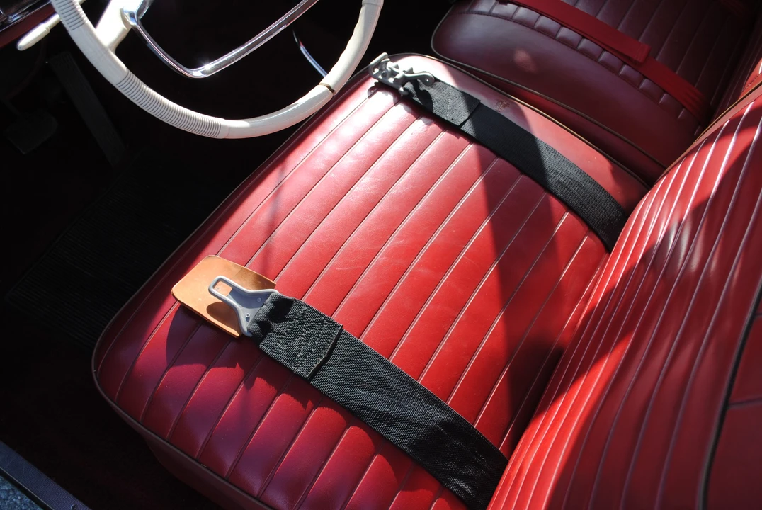 1964 Studebaker Commander - Image 18 of 31