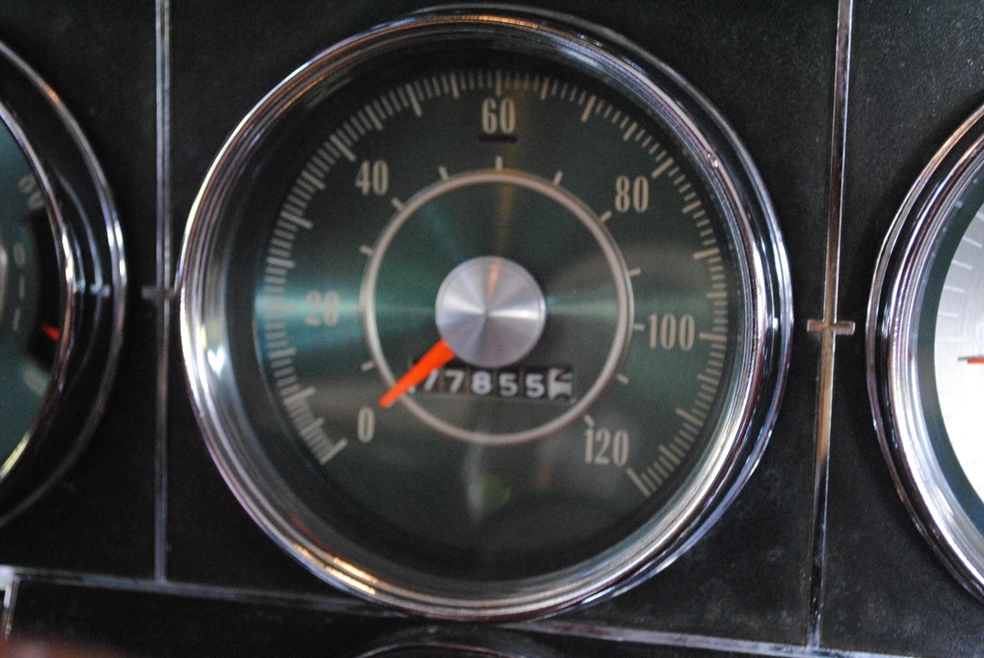 1964 Studebaker Commander - Image 24 of 31