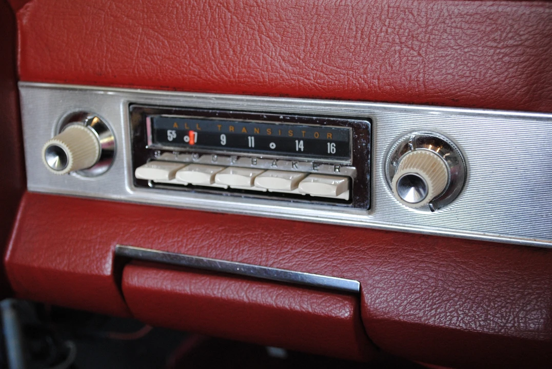1964 Studebaker Commander - Image 25 of 31