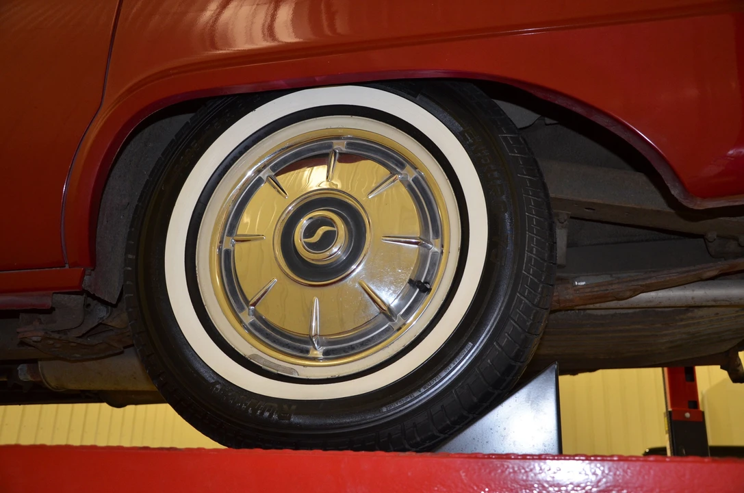 1964 Studebaker Lark - Image 13 of 31
