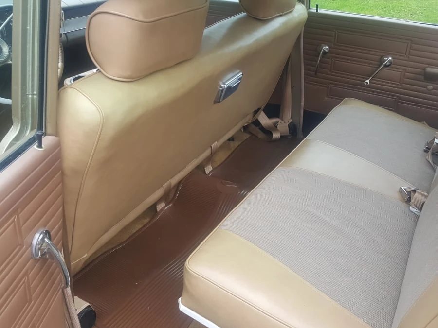 1964 Studebaker Lark - Image 4 of 10