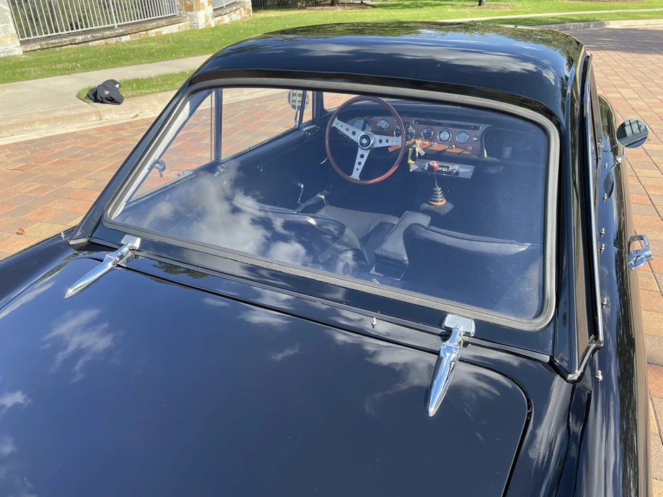 1964 Sunbeam Alpine Series IV - Image 19 of 31