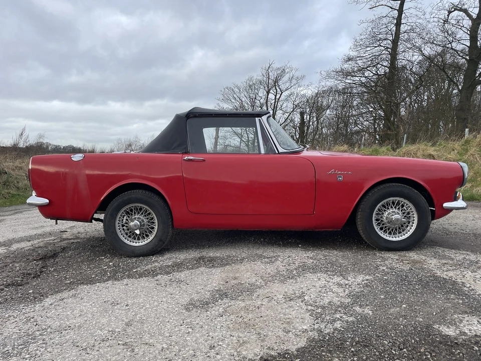 1964 Sunbeam Alpine Series IV - Image 4 of 30