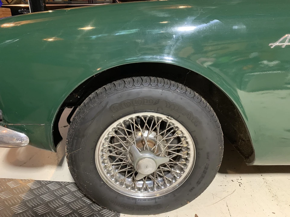 1964 Sunbeam Alpine - Image 22 of 31