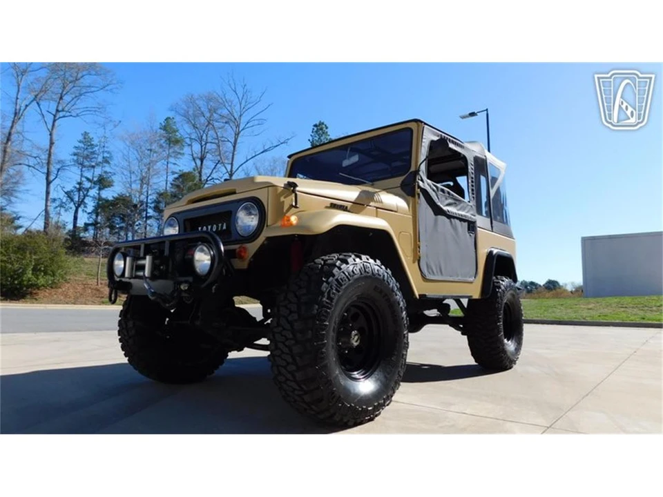 1964 Toyota J40 Land Cruiser - Image 5 of 31