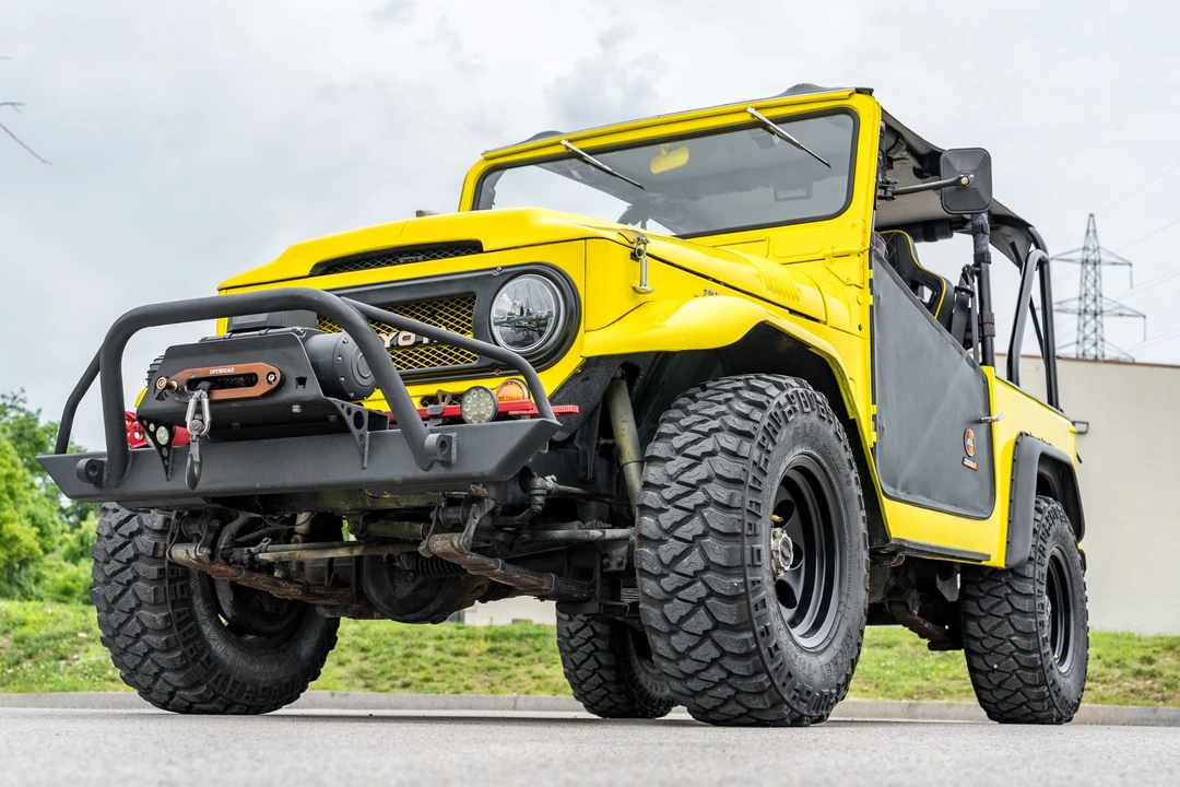 1964 Toyota J40 Land Cruiser - Image 10 of 31