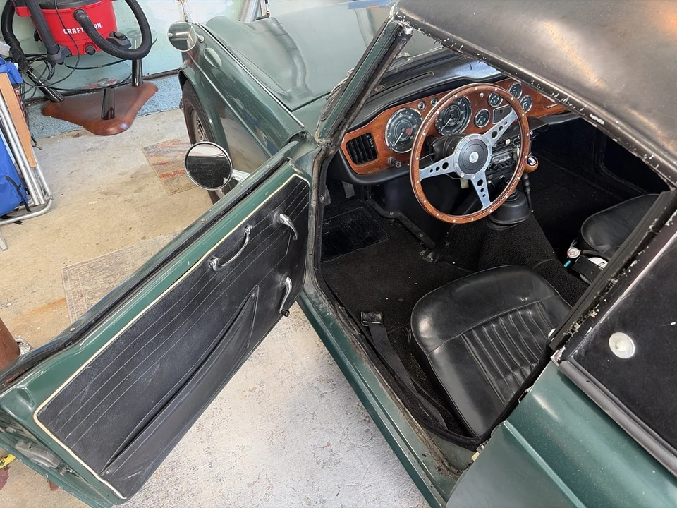 1964 Triumph TR4 - Image 14 of 24