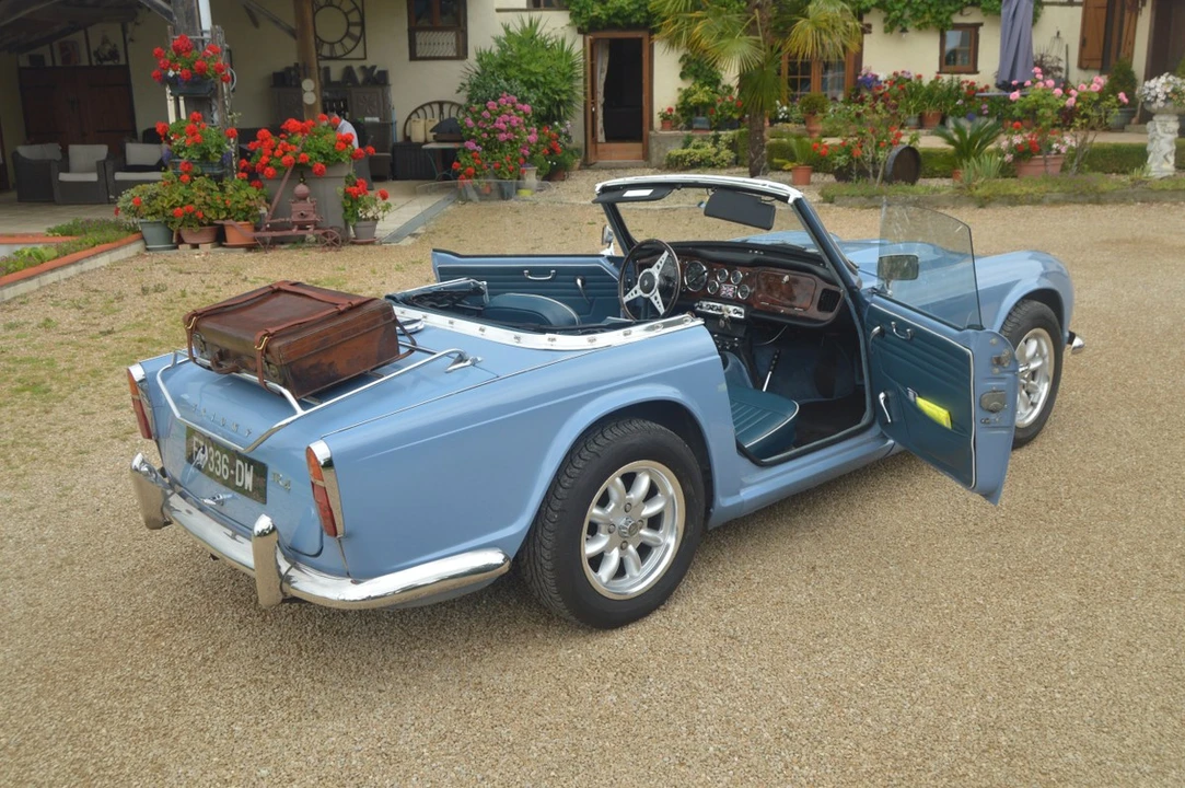 1964 Triumph TR4 - Image 11 of 30