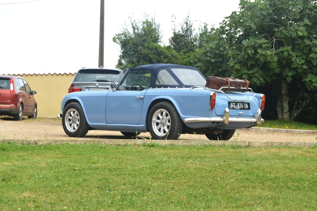 1964 Triumph TR4 - Image 29 of 30