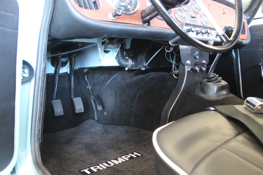 1964 Triumph TR4 - Image 23 of 31