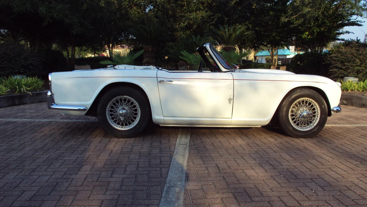 1964 Triumph TR4 - Image 9 of 31