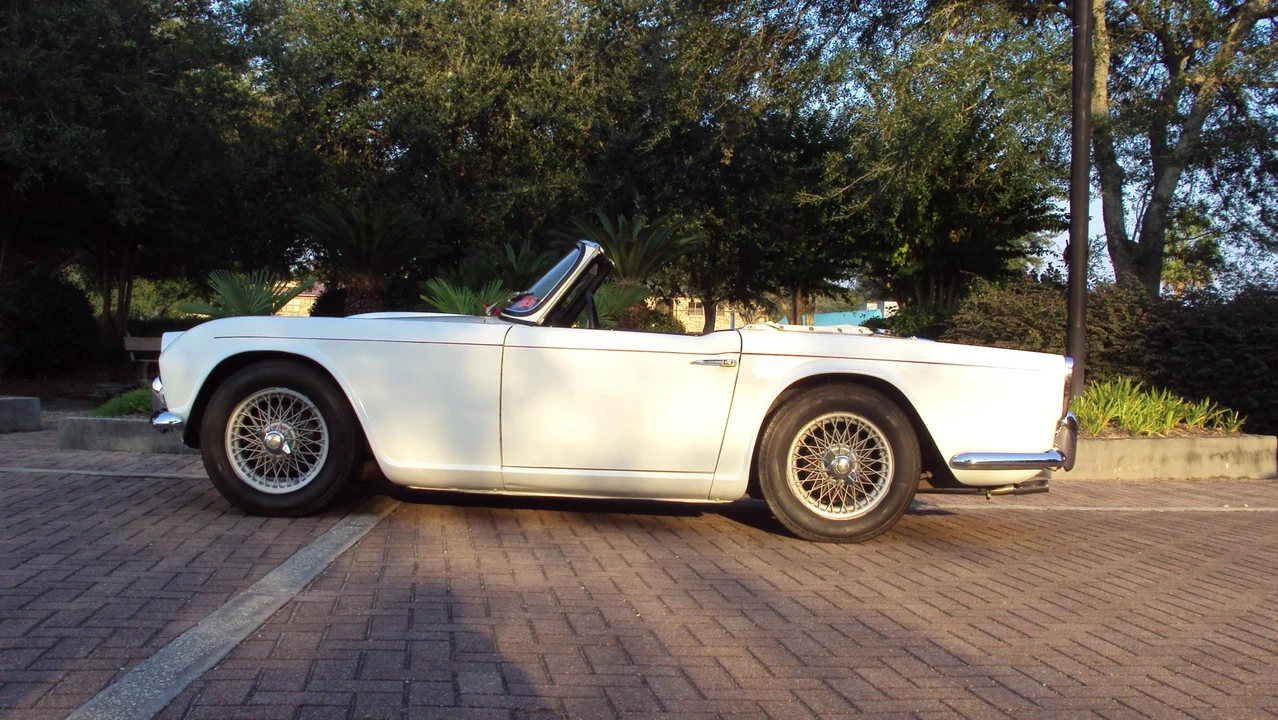 1964 Triumph TR4 - Image 5 of 31