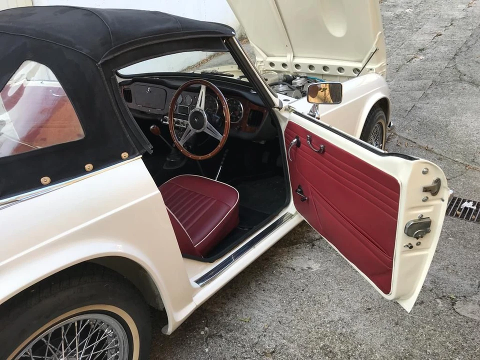 1964 Triumph TR4 - Image 2 of 11