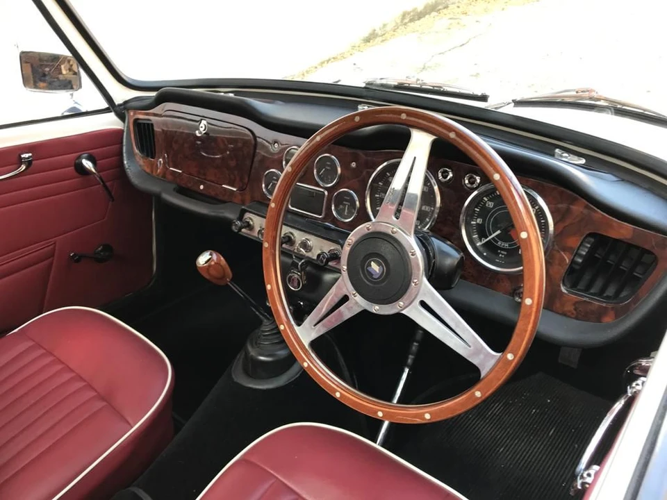 1964 Triumph TR4 - Image 8 of 11