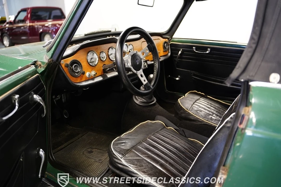 1964 Triumph TR4 - Image 5 of 12