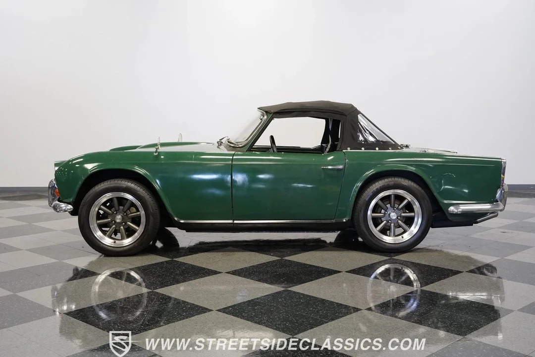 1964 Triumph TR4 - Image 3 of 12