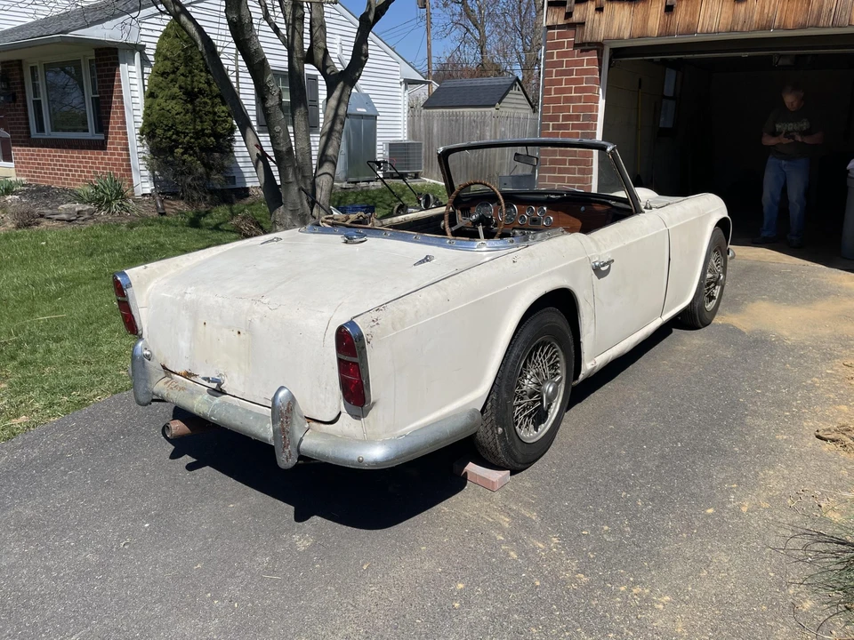 1964 Triumph TR4 - Image 11 of 31