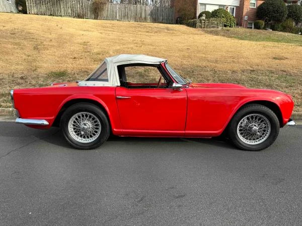 1964 Triumph TR4 - Image 9 of 10