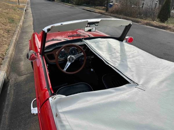 1964 Triumph TR4 - Image 8 of 10
