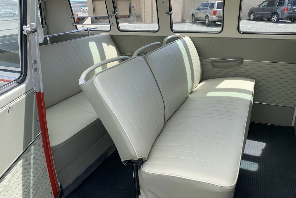 1964 Volkswagen Split-Window Bus - Image 10 of 11
