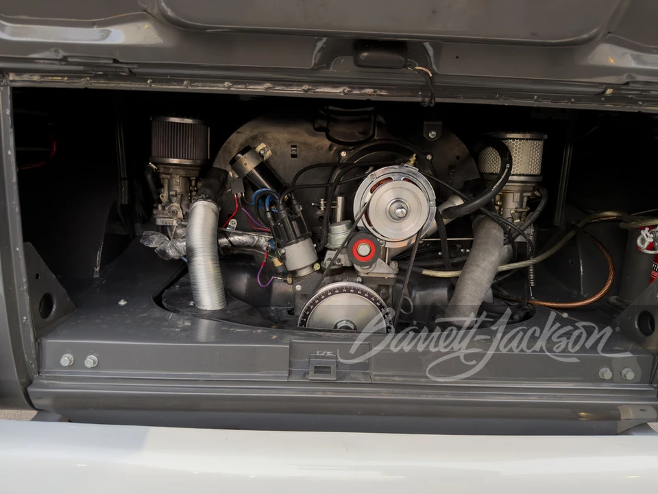 1964 Volkswagen Split-Window Bus - Image 5 of 31
