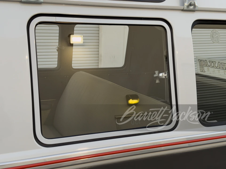 1964 Volkswagen Split-Window Bus - Image 13 of 31