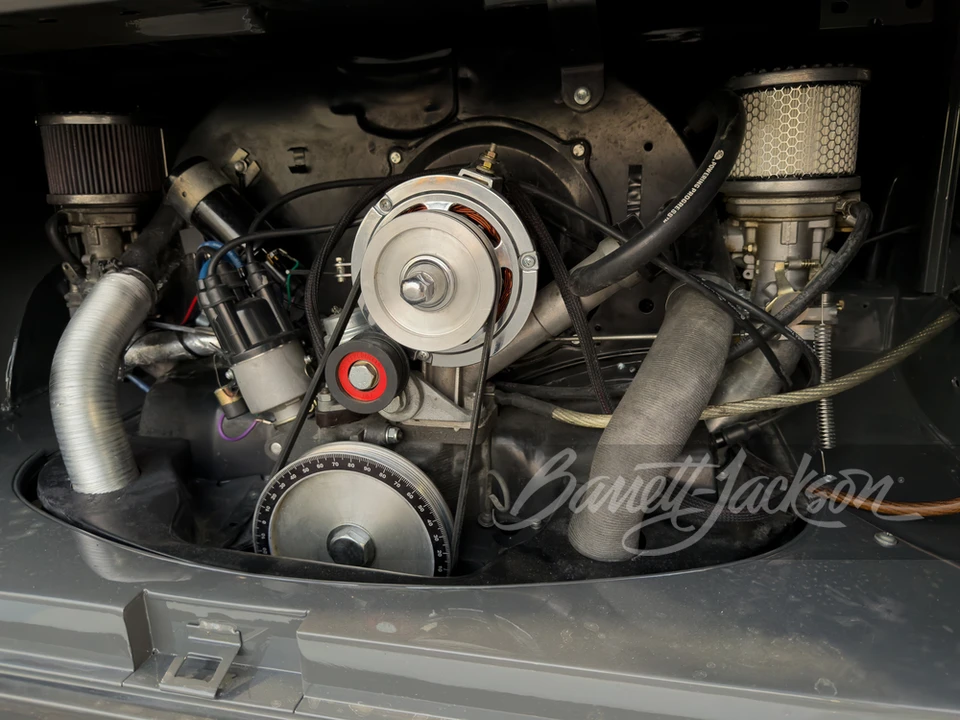 1964 Volkswagen Split-Window Bus - Image 7 of 31