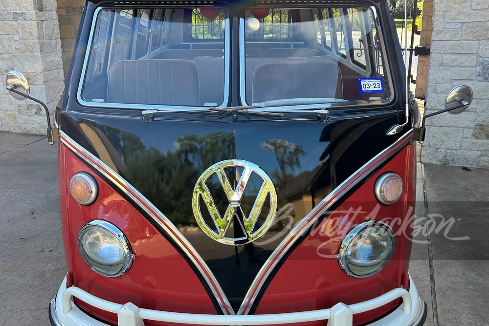 1964 Volkswagen Split-Window Bus - Image 4 of 11