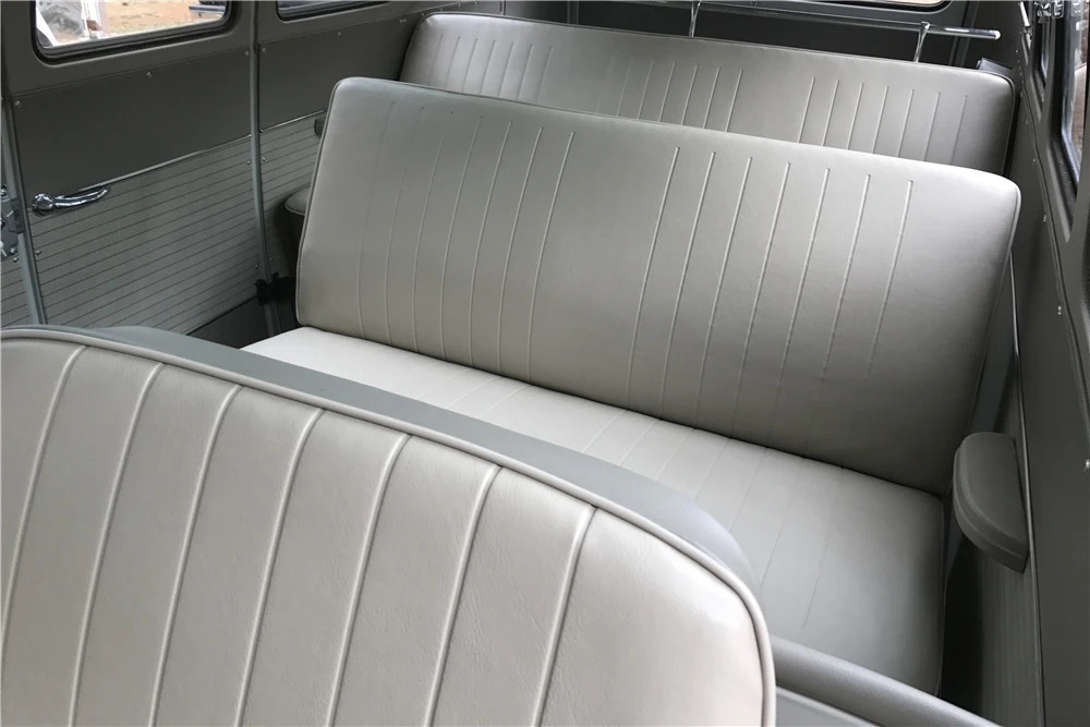 1964 Volkswagen Split-Window Bus - Image 5 of 9