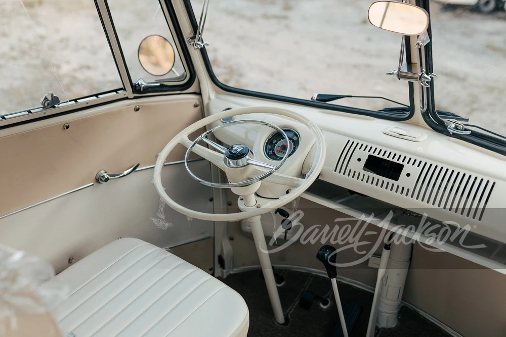 1964 Volkswagen Split-Window Bus - Image 3 of 13